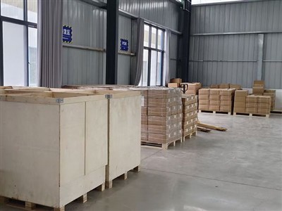 POM PP PTFE PEEK NYLON PS การประชุมเชิงปฏิบัติการแพ็คเกจลูกบอลพลาสติก